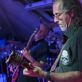 Le Bunker with Jewly – Tavannes